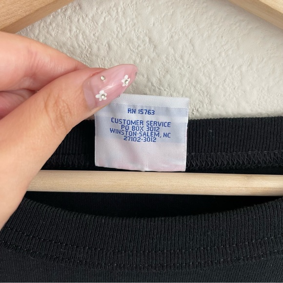 Vinnie Hacker Black White Purgatory BDay Merch Cropped Short Sleeve Graphic Tee - Picture 7 of 9